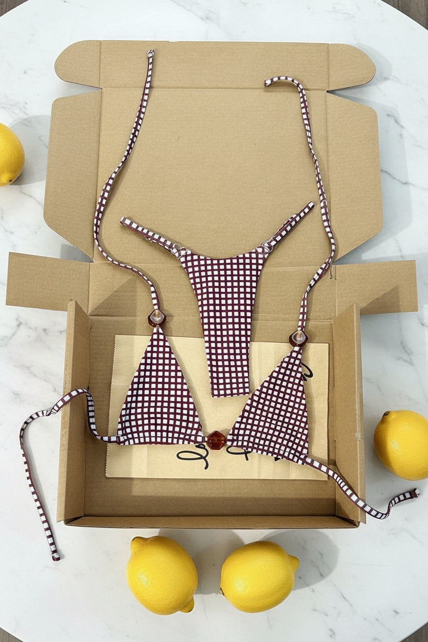 Women´s halter bikini set with removable padding and high-stretch fabric