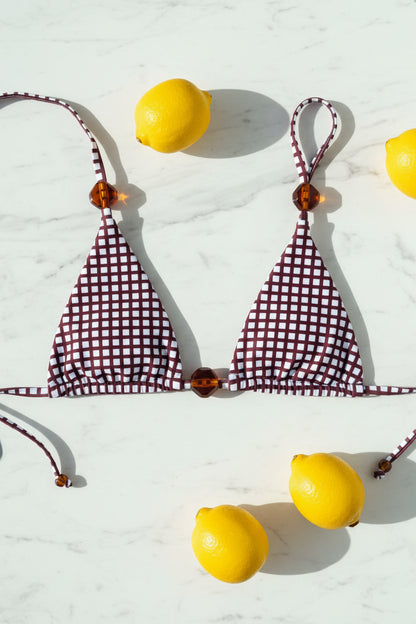 Women´s swimwear with removable padding and high stretch fabric